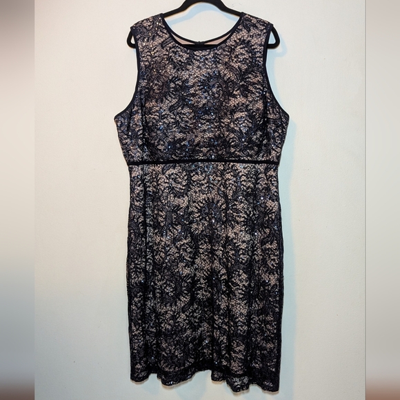 R&M Richards Navy Lace Sheath Dress Sleeveless Cocktail Sequins Size 20 - Picture 1 of 5